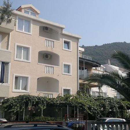 Hibiscus Guest House Budva Luaran gambar