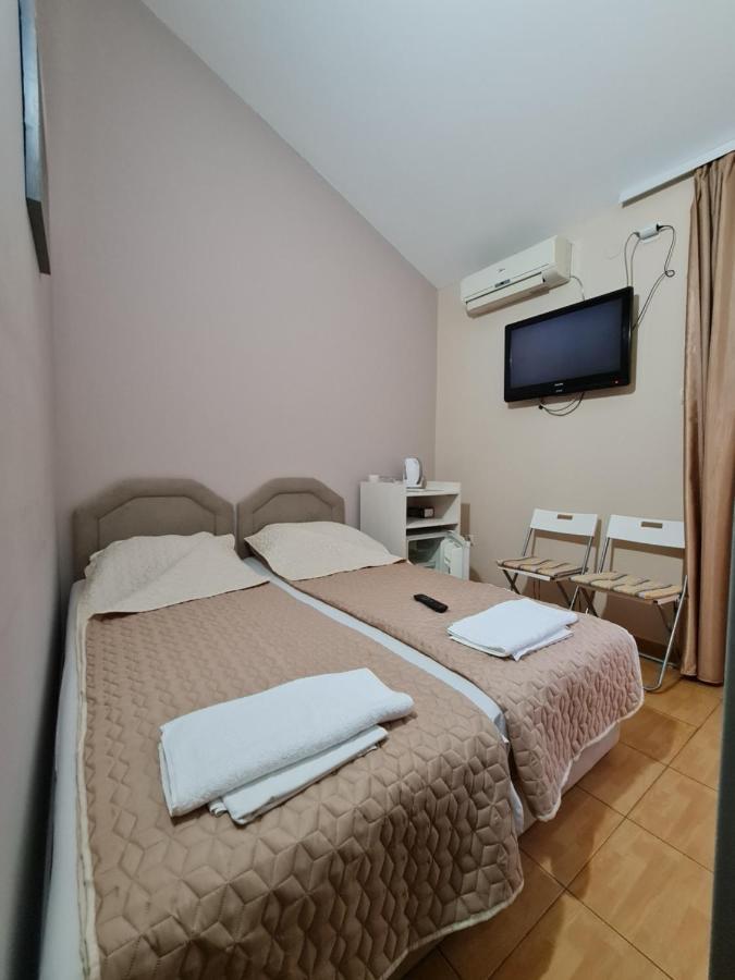 Hibiscus Guest House Budva Luaran gambar