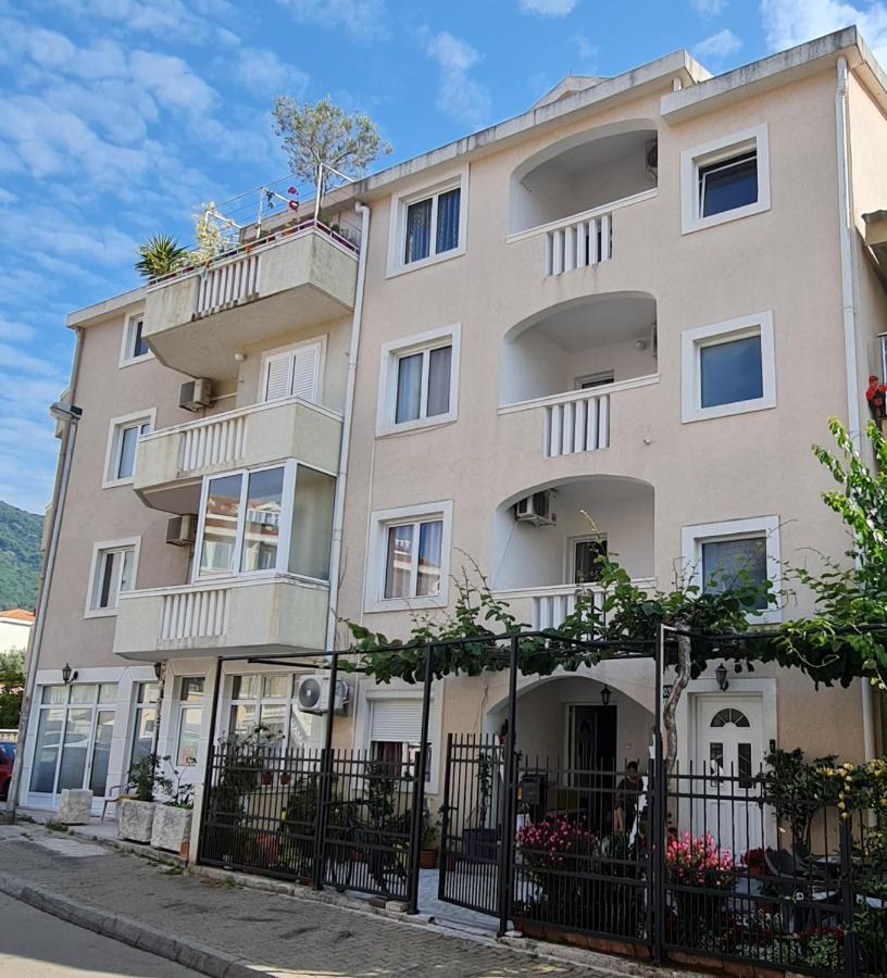 Hibiscus Guest House Budva Luaran gambar