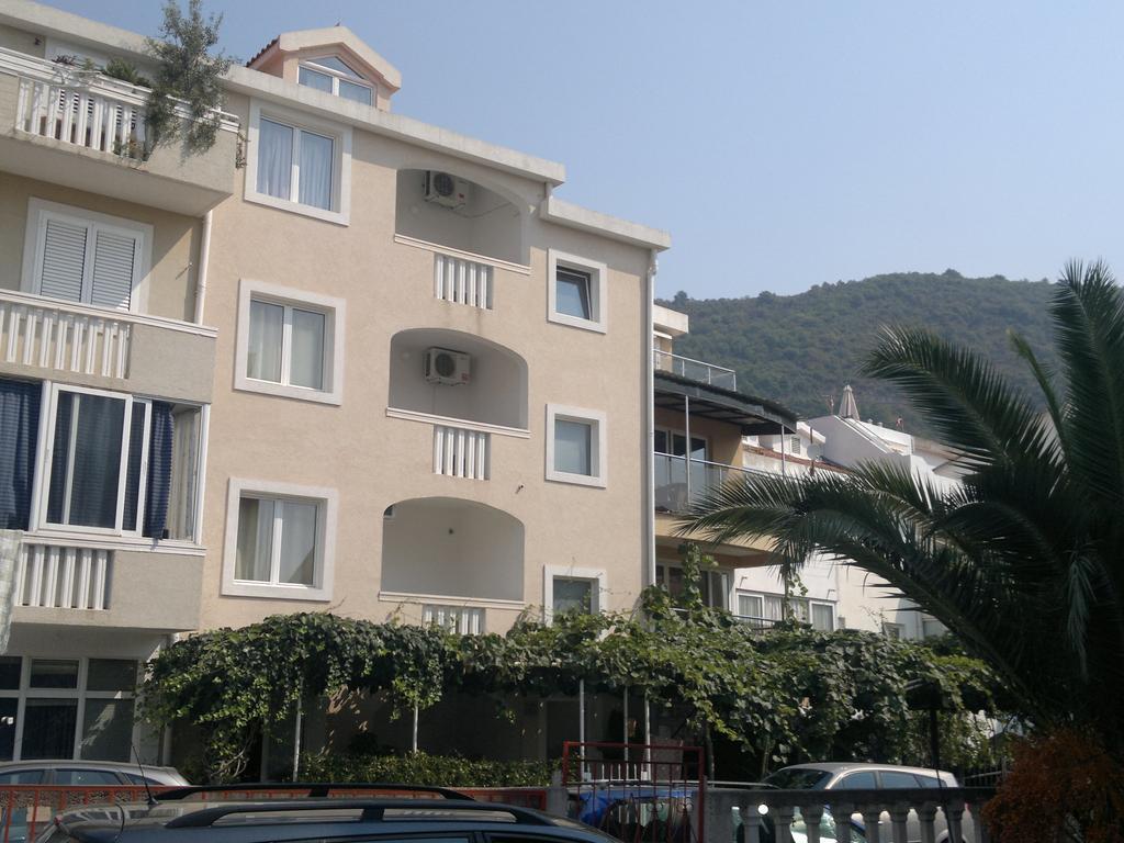 Hibiscus Guest House Budva Luaran gambar